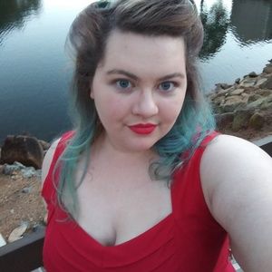 Meet your Posher, Candra